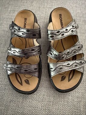 ROMIKA COMFORT LEATHER-UPPER SANDALS VELCRO STRAPS  NEVER WORN
